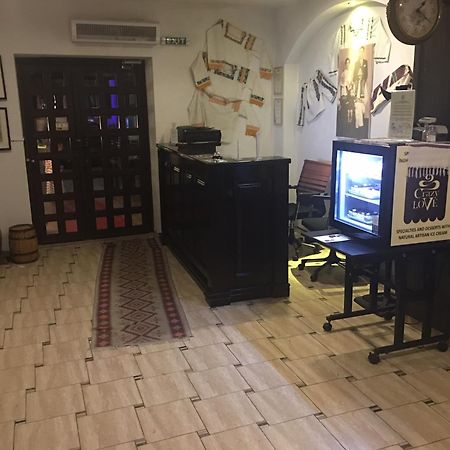Casa Bucovineana Hotell Suceava Eksteriør bilde