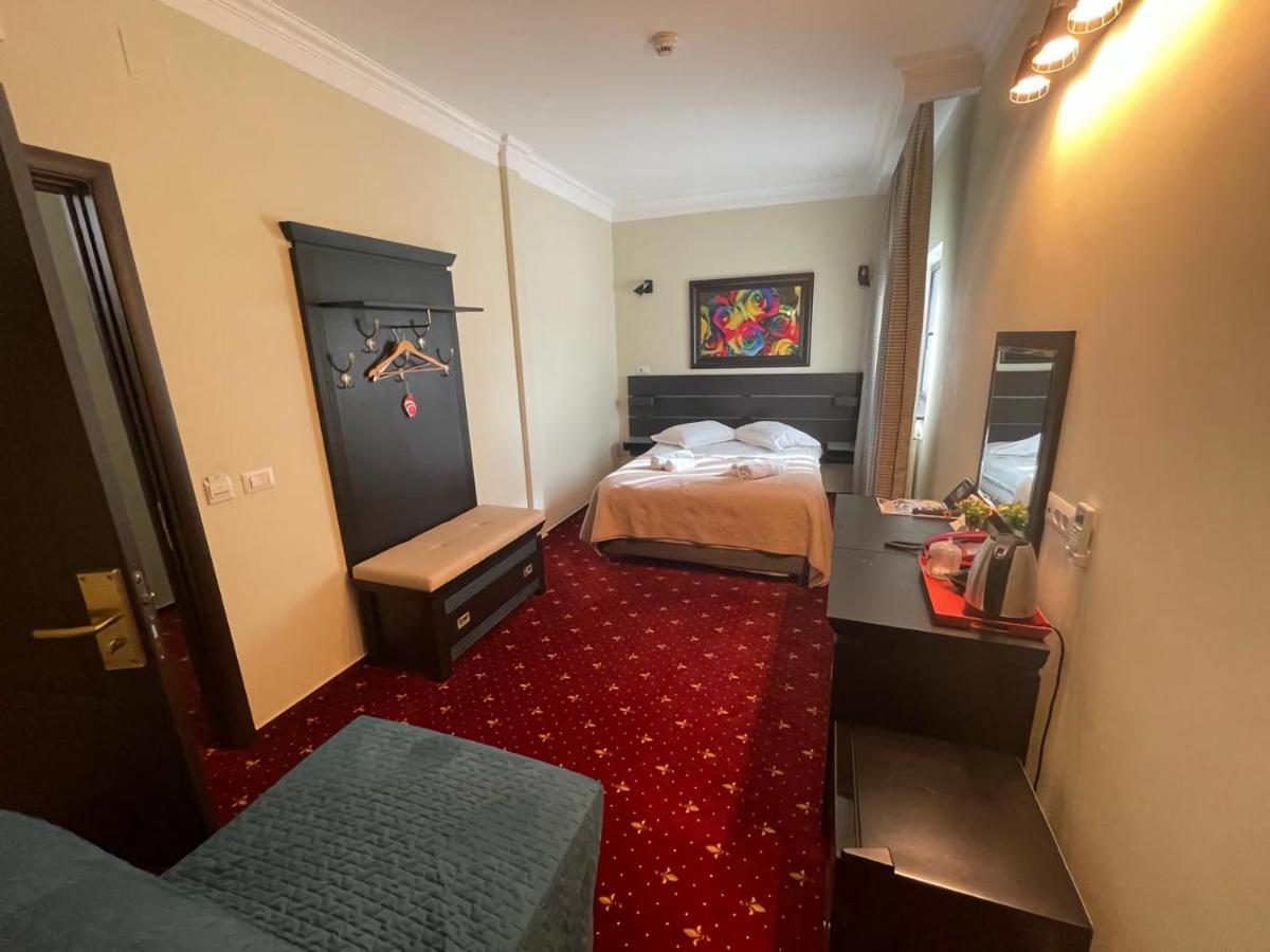 Casa Bucovineana Hotell Suceava Eksteriør bilde