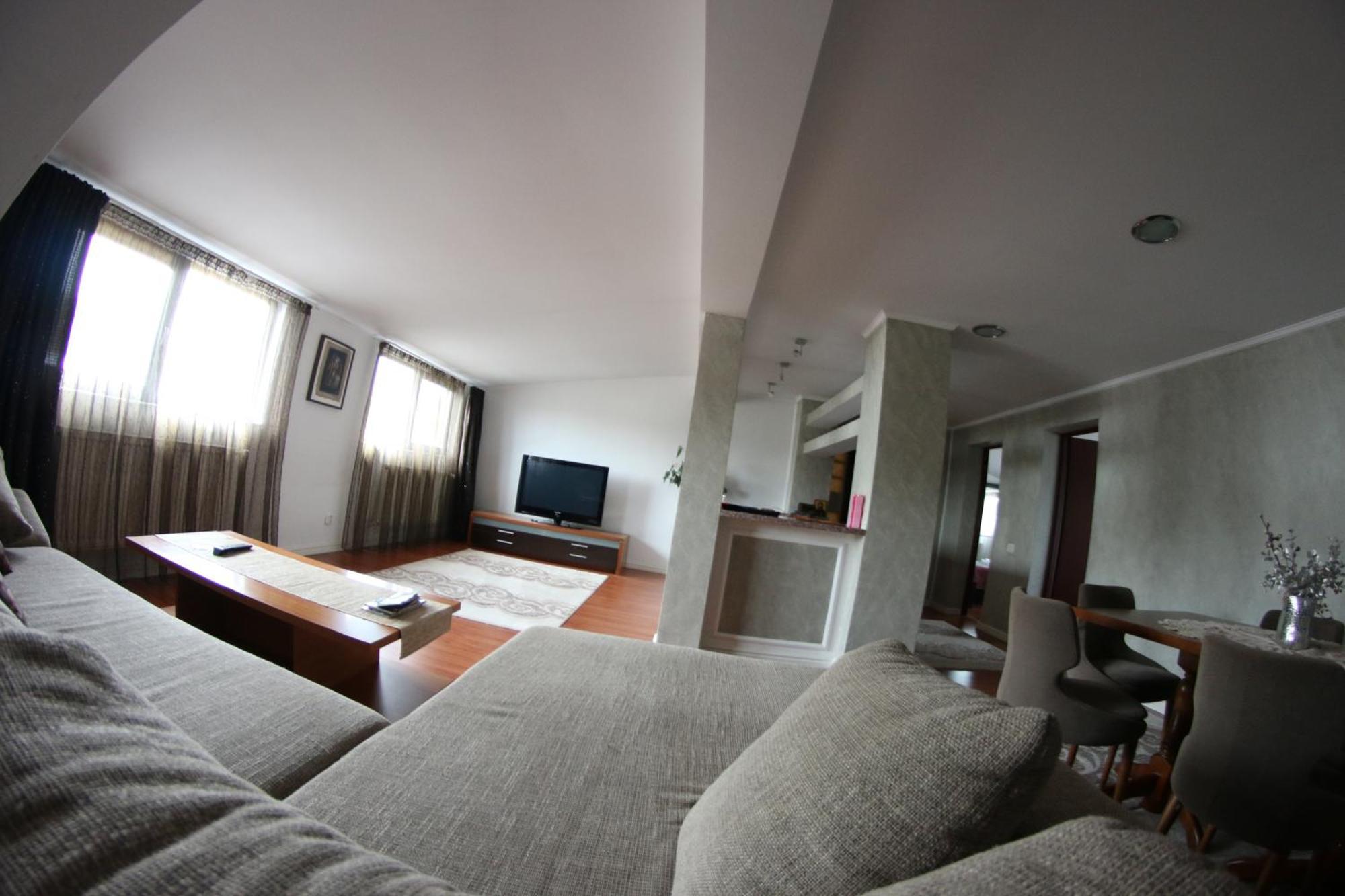 Casa Bucovineana Hotell Suceava Eksteriør bilde
