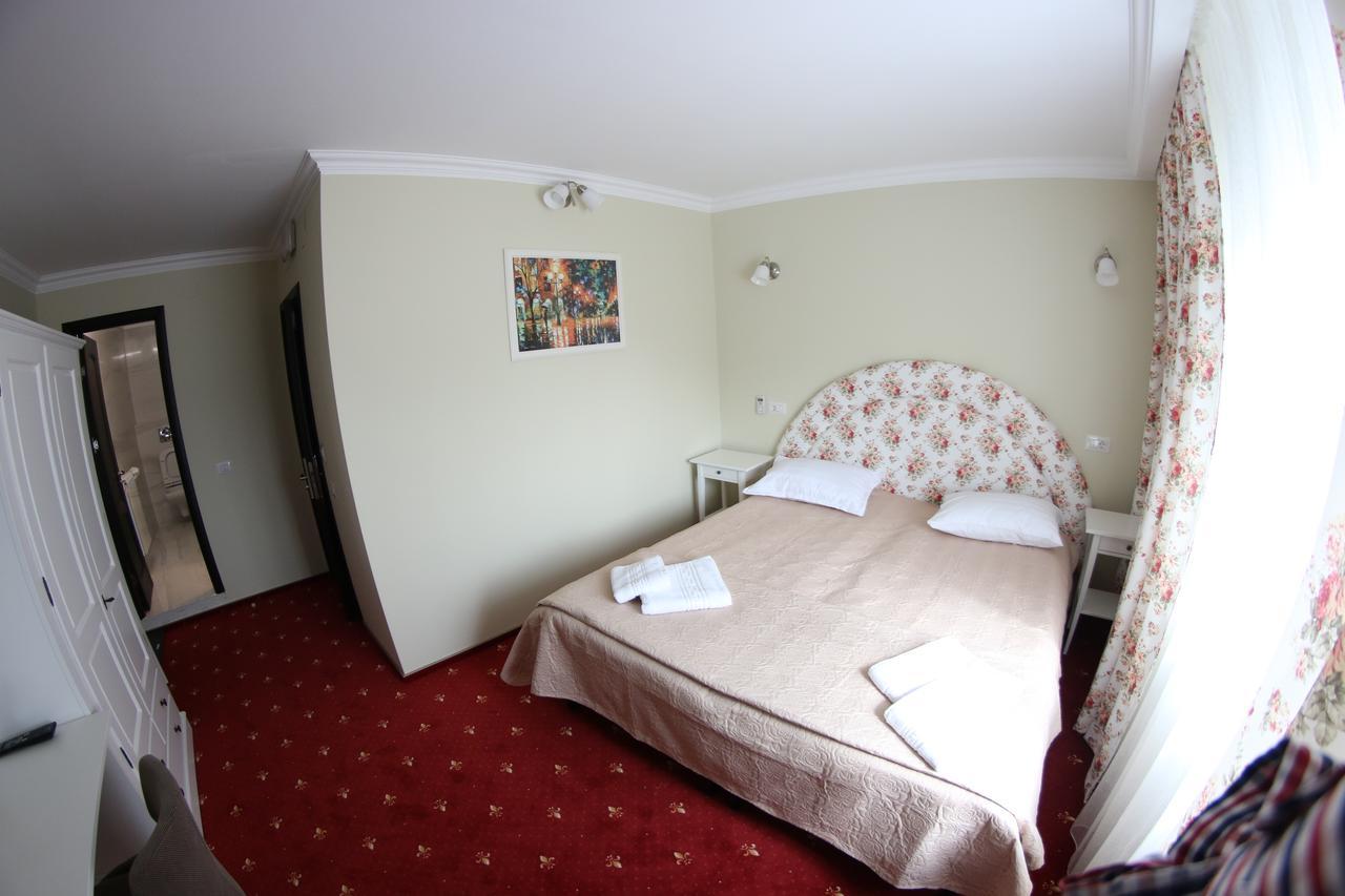 Casa Bucovineana Hotell Suceava Eksteriør bilde