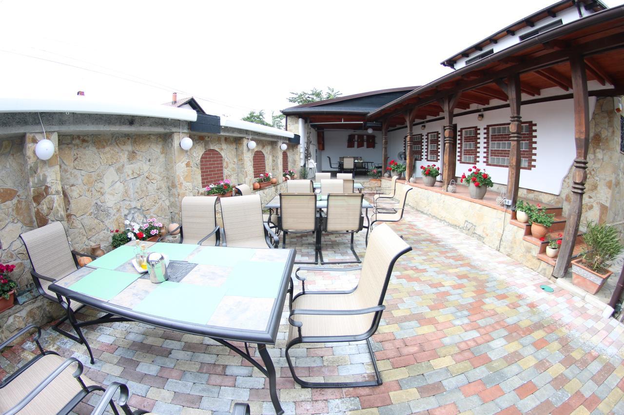 Casa Bucovineana Hotell Suceava Eksteriør bilde