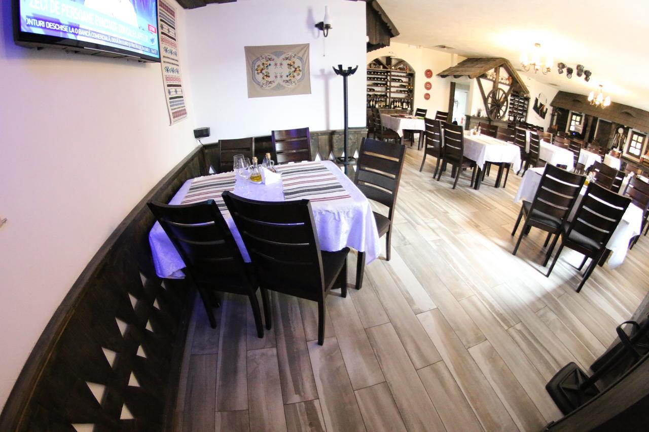 Casa Bucovineana Hotell Suceava Eksteriør bilde