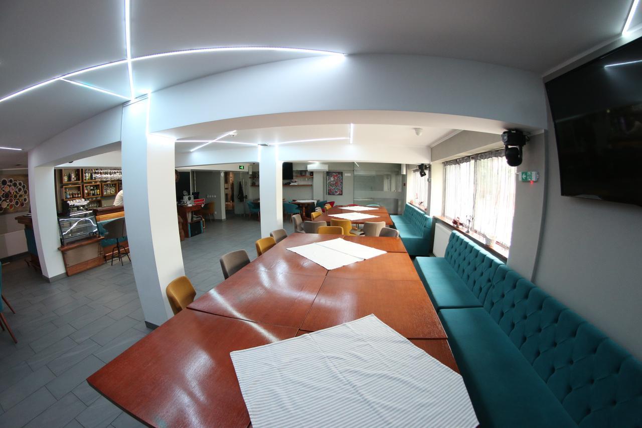 Casa Bucovineana Hotell Suceava Eksteriør bilde