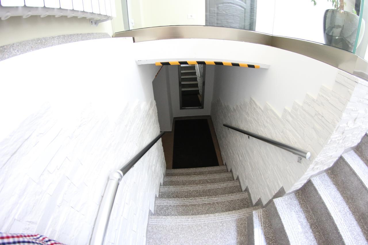 Casa Bucovineana Hotell Suceava Eksteriør bilde
