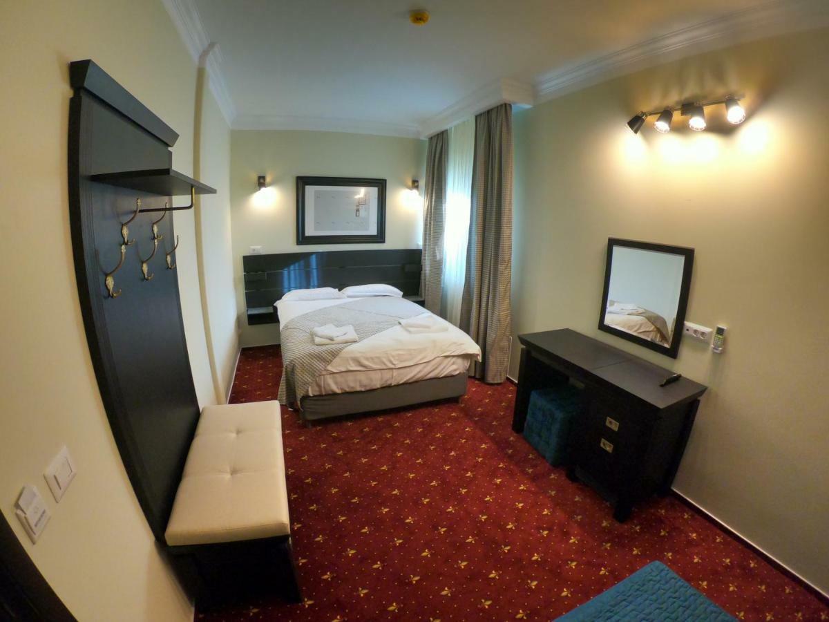 Casa Bucovineana Hotell Suceava Eksteriør bilde