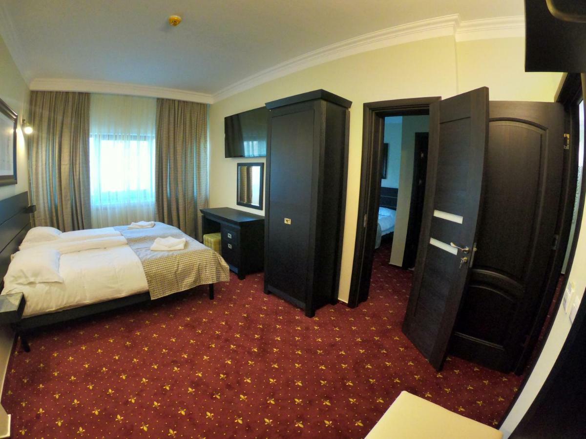 Casa Bucovineana Hotell Suceava Eksteriør bilde