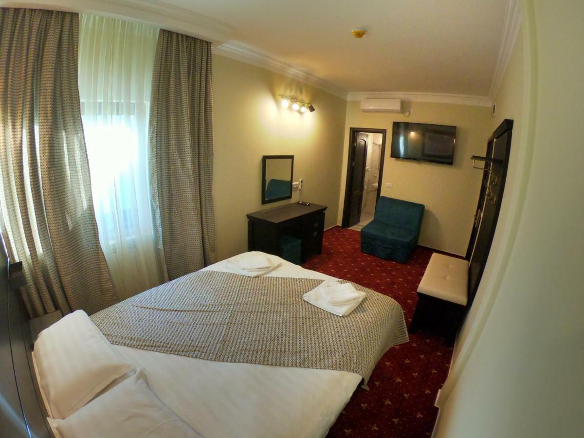 Casa Bucovineana Hotell Suceava Eksteriør bilde