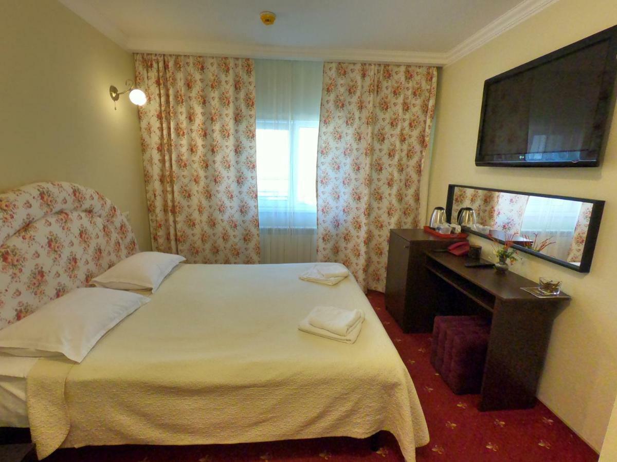 Casa Bucovineana Hotell Suceava Eksteriør bilde